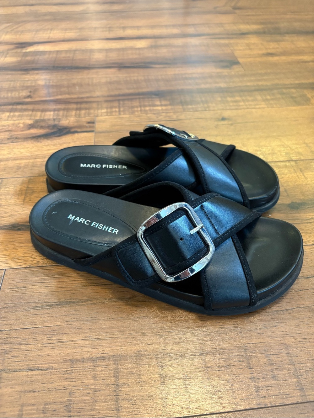 Marc Fisher Slide Sandals Criss Cross Straps Silver Buckle Leather Womens 8.5